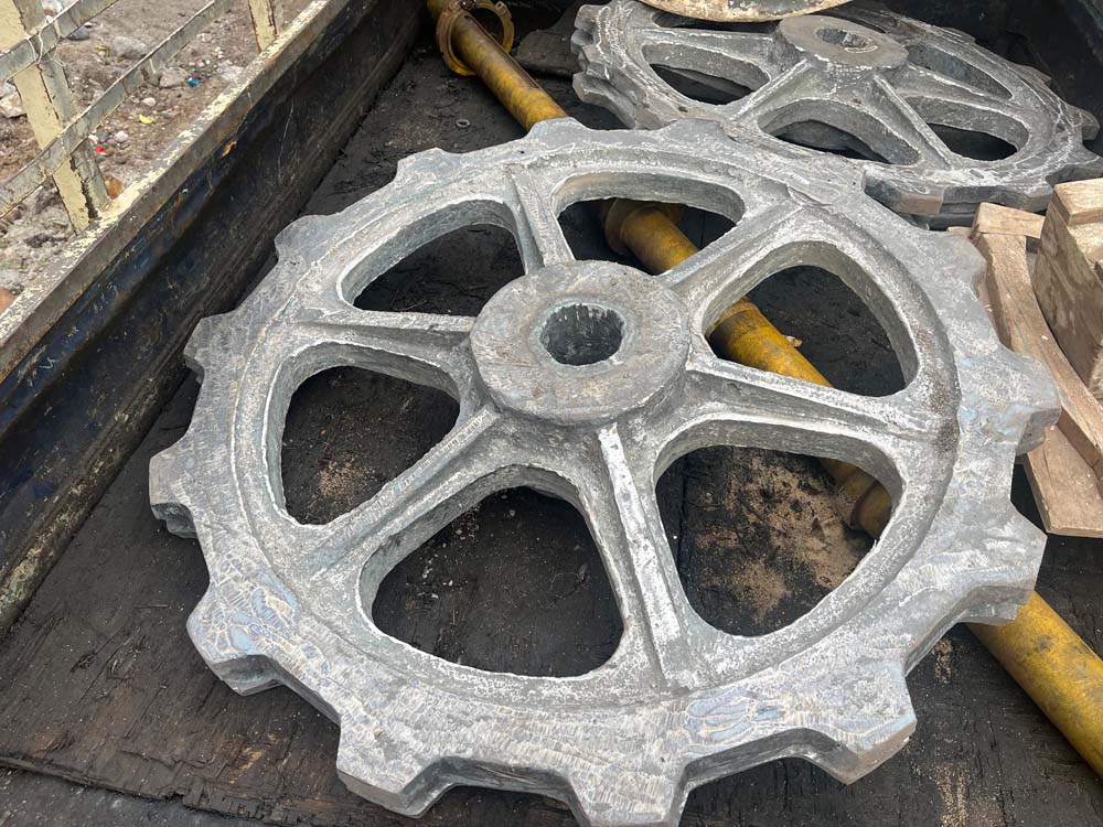 Metal casting services by Bhanu Special Castings Carbon steel casting for machinery